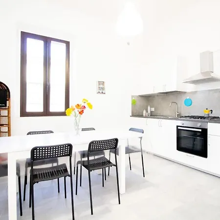 Apartment Les House - 2 By Tuscanywego *