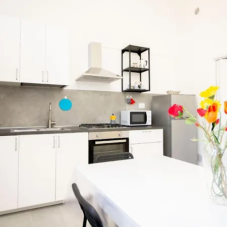 Les House - 2 By Tuscanywego * Pisa