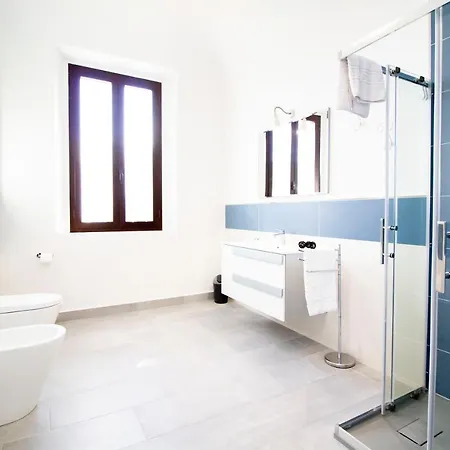 Les House - 2 By Tuscanywego * Pisa